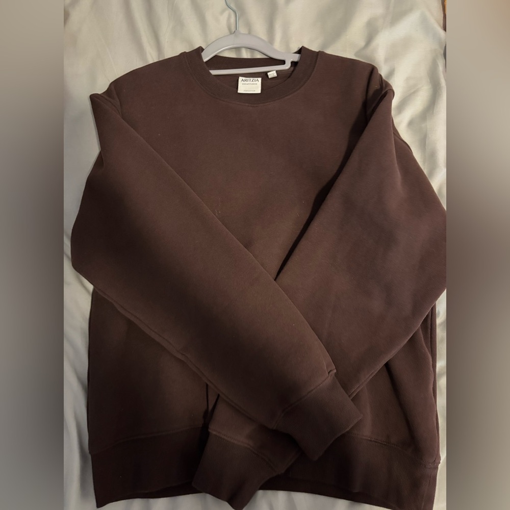 ❌SOLD ❌Aritzia crewneck
